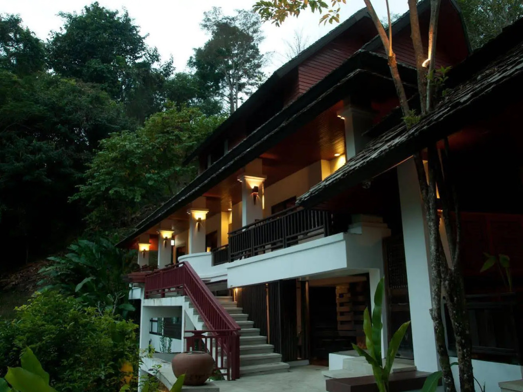 Kangsadarn Resort & Waterfall