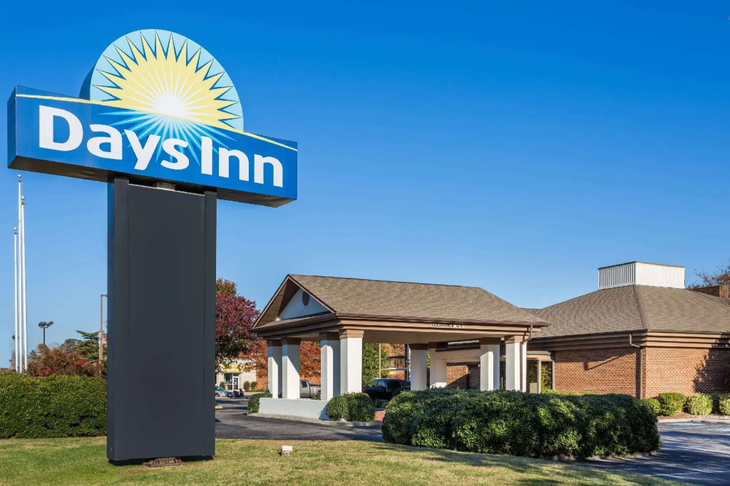 Days Inn by Wyndham Onley