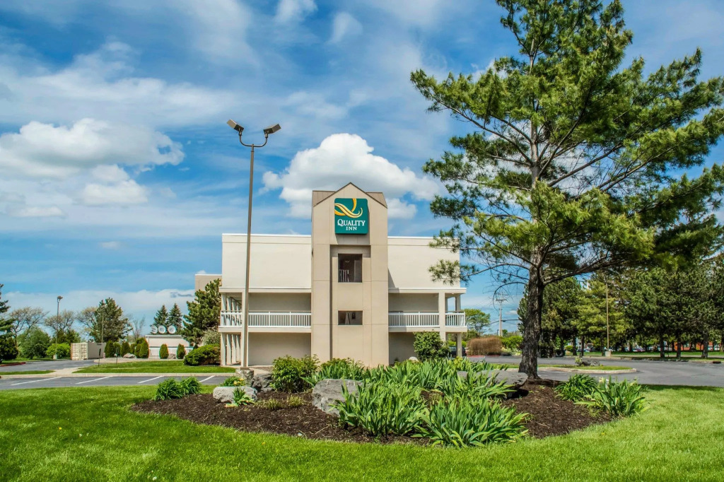 Quality Inn Syracuse Carrier Circle