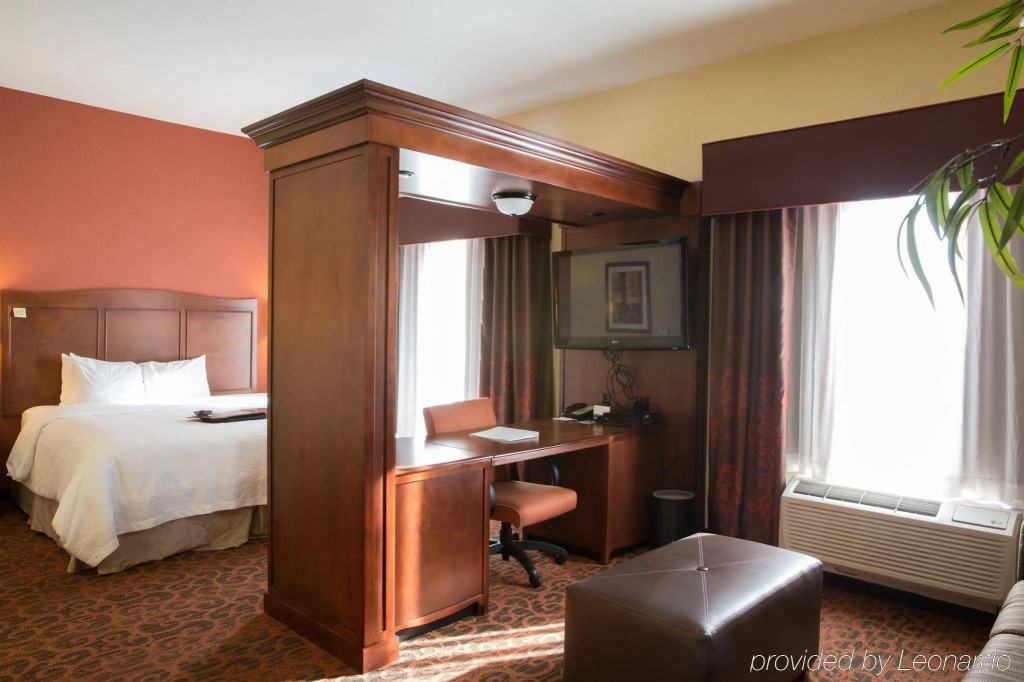 Hampton Inn Derby — фото 5