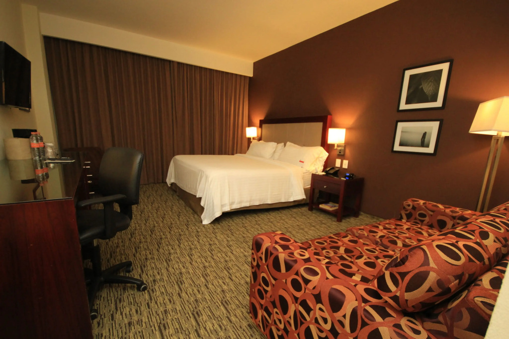Holiday Inn Leon — фото 2
